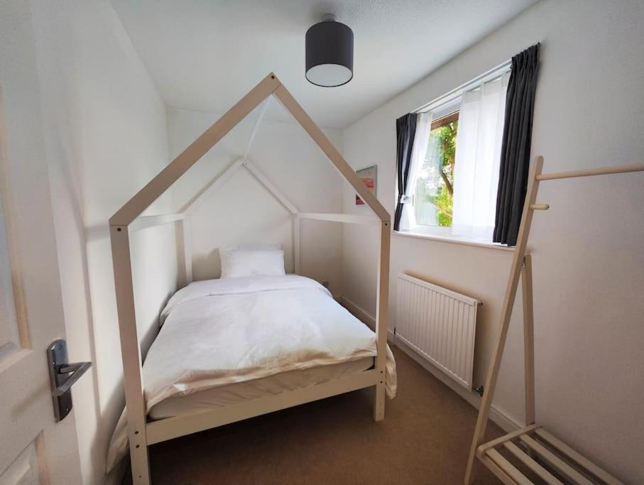 Tranquil Retreat In Bicester Holiday home *